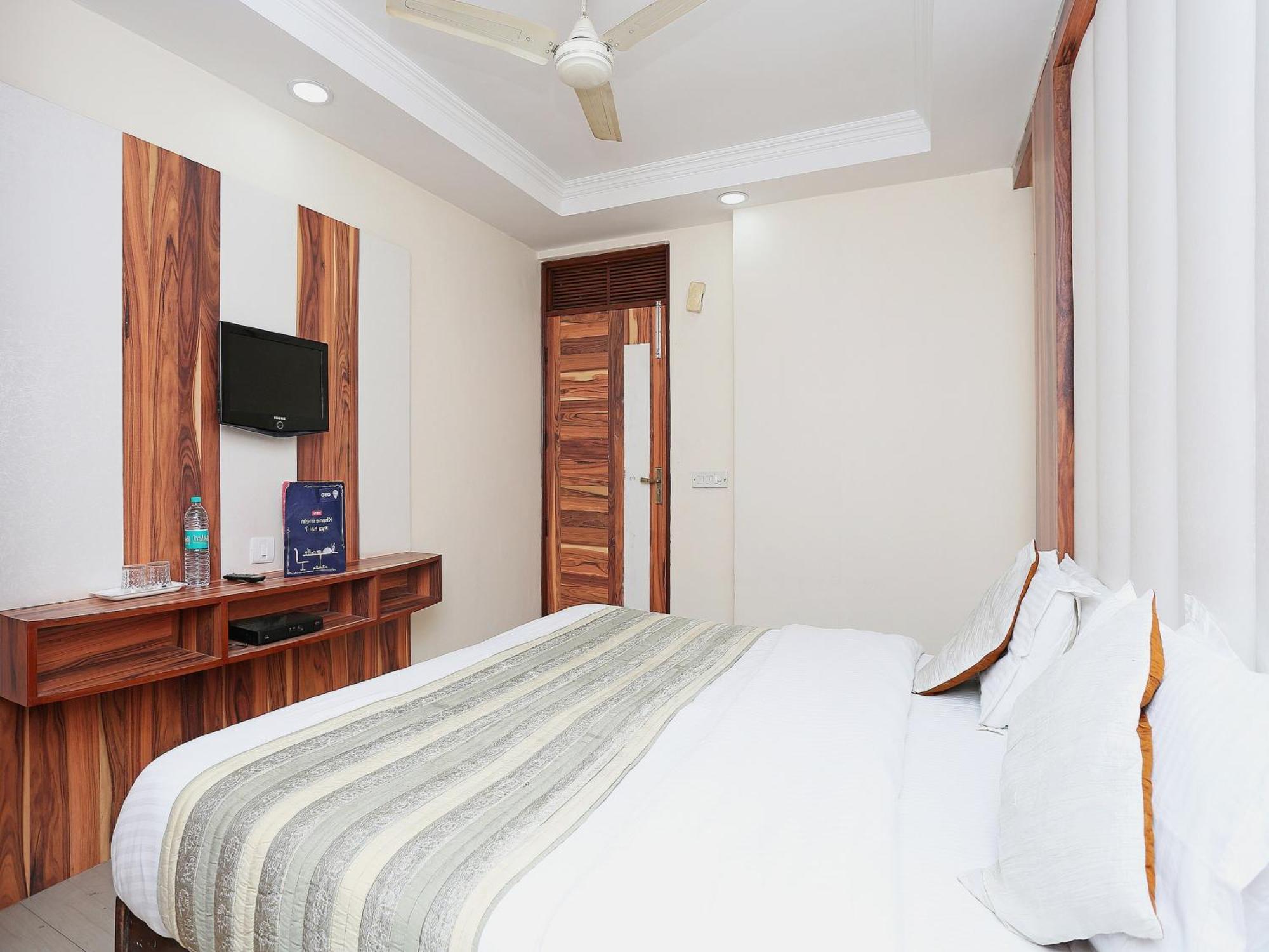 Oyo Flagship Hotel F Five New Delhi Eksteriør bilde